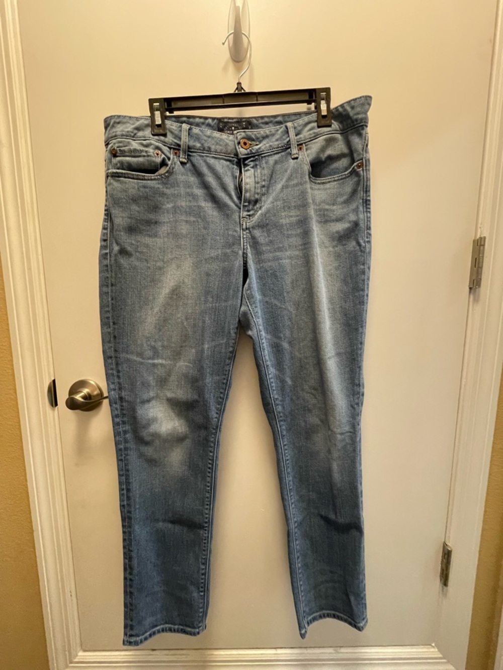 Lucky Brand Light Blue Straight Leg Jeans